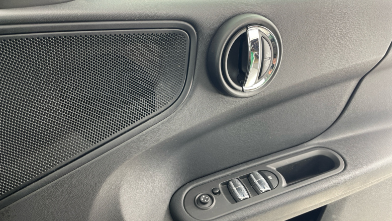 MINI Countryman 1.5 Cooper Classic 5dr Auto Petrol Hatchback